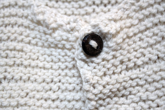 Stricken Auf den Nadeln Juni Knopf button knit diy waldorf