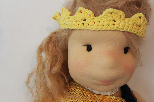 doll crochet crown